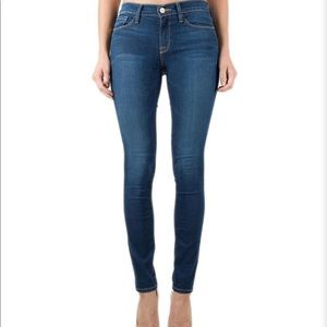 Frame Denim Le Skinny De Jeanne Jeans